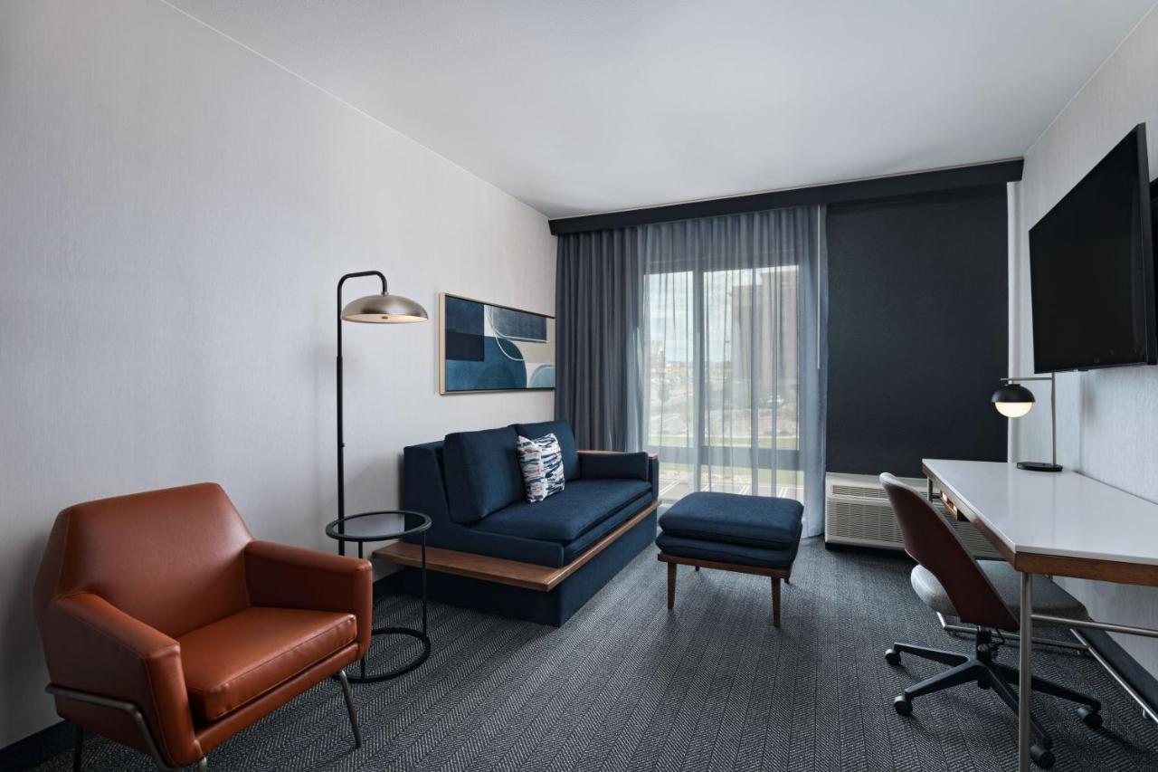 Courtyard By Marriott Colorado Springs North, Air Force Academy 호텔 외부 사진