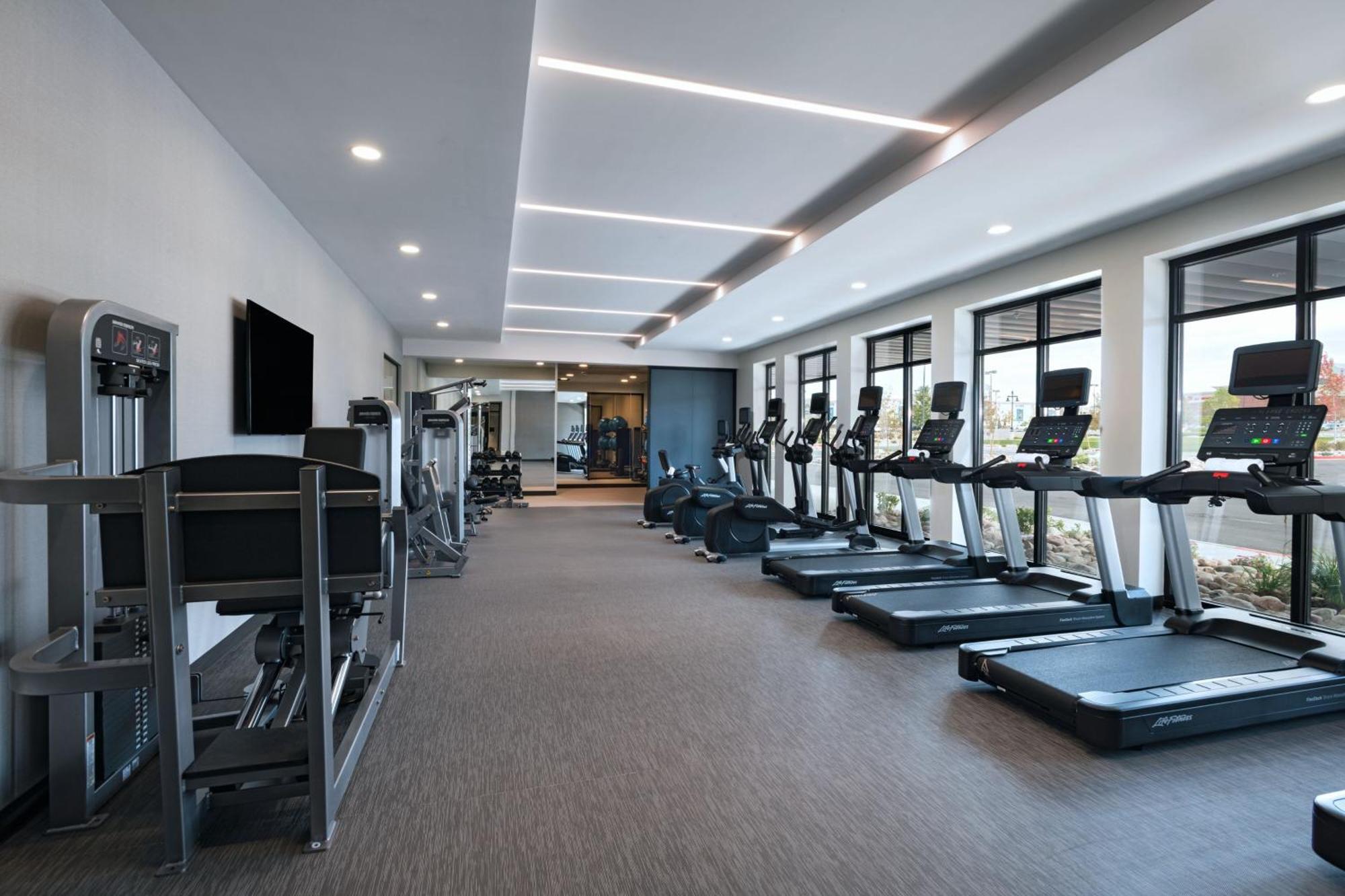 Courtyard By Marriott Colorado Springs North, Air Force Academy 호텔 외부 사진
